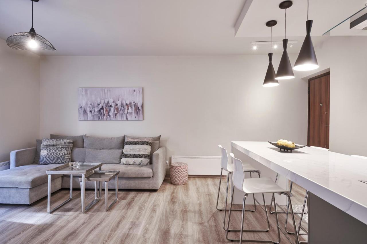Charitos Iχ, Chic N Modern 2Bd Apt 雅典 外观 照片