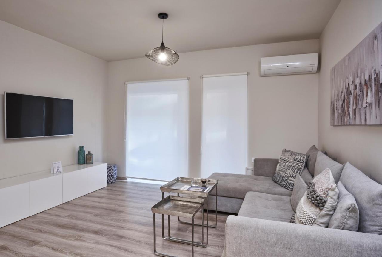 Charitos Iχ, Chic N Modern 2Bd Apt 雅典 外观 照片